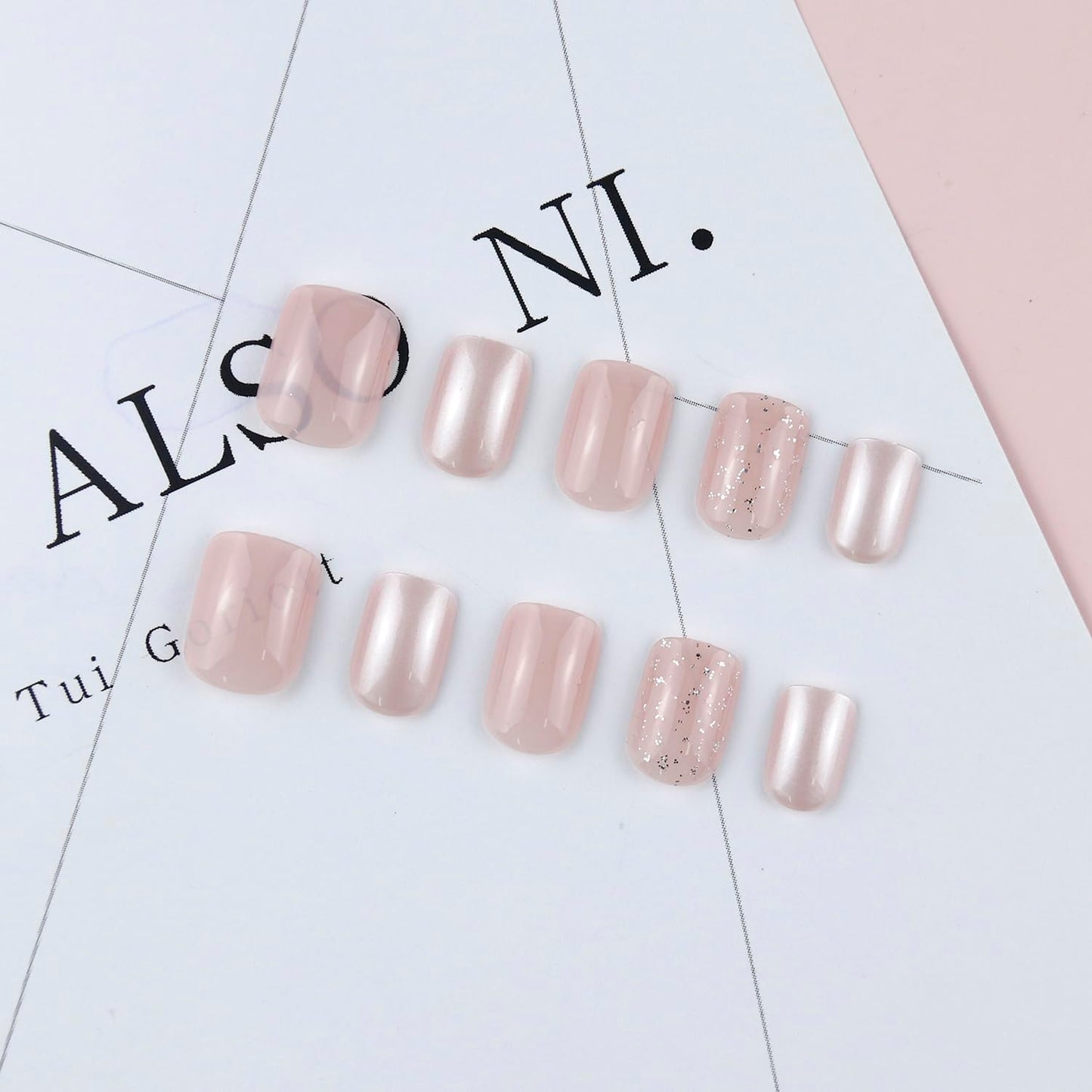 Short Press on Nails Square Clear Light Pink Glitter Design Acrylic Gel Fake Nails Kit with Glue, Fall Press on Nails Natural Fit Nail Art Kit 24Pcs